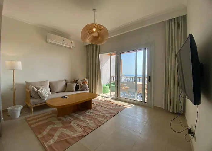 Luxury One Bedroom Apartment With Sea View In Somabay