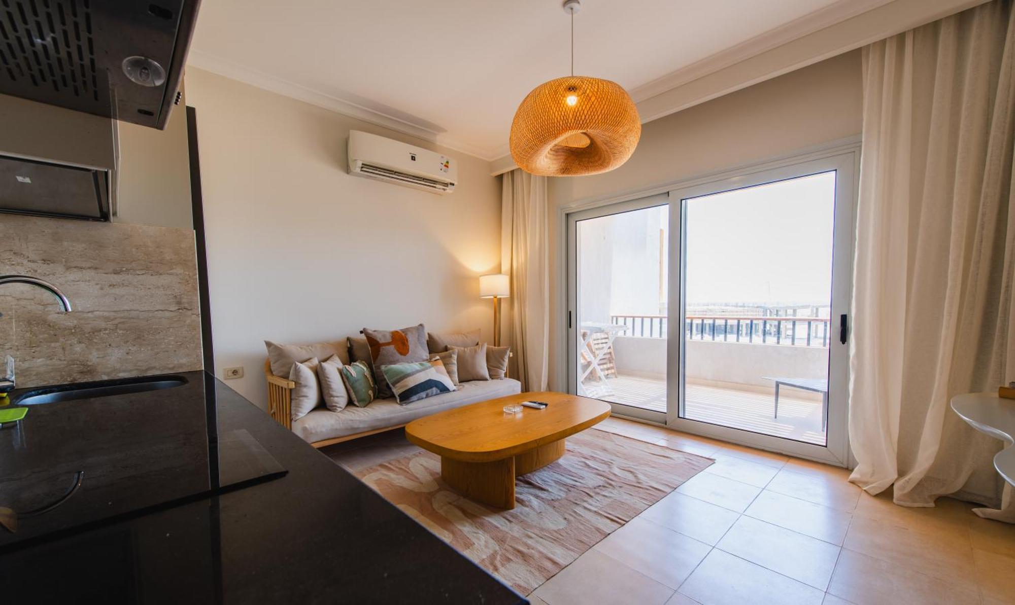 Luxury One Bedroom With Sea View In Somabay *